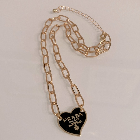๐ค Prada Heart Tag Necklace - Picture 2 of 5
